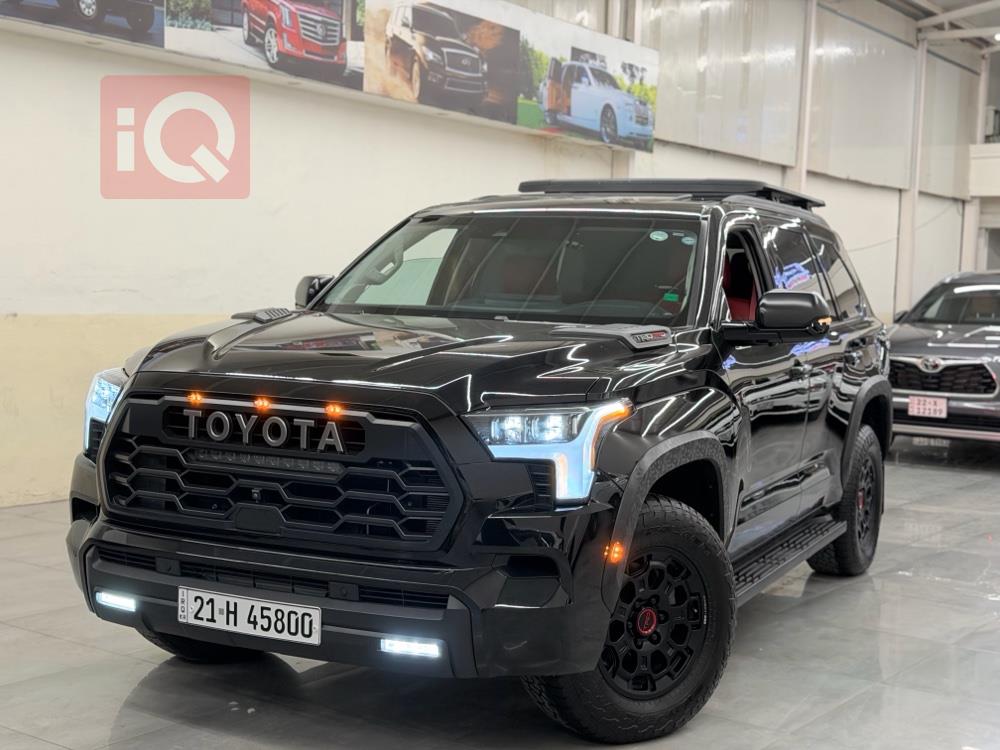 تويوتا سيكويا